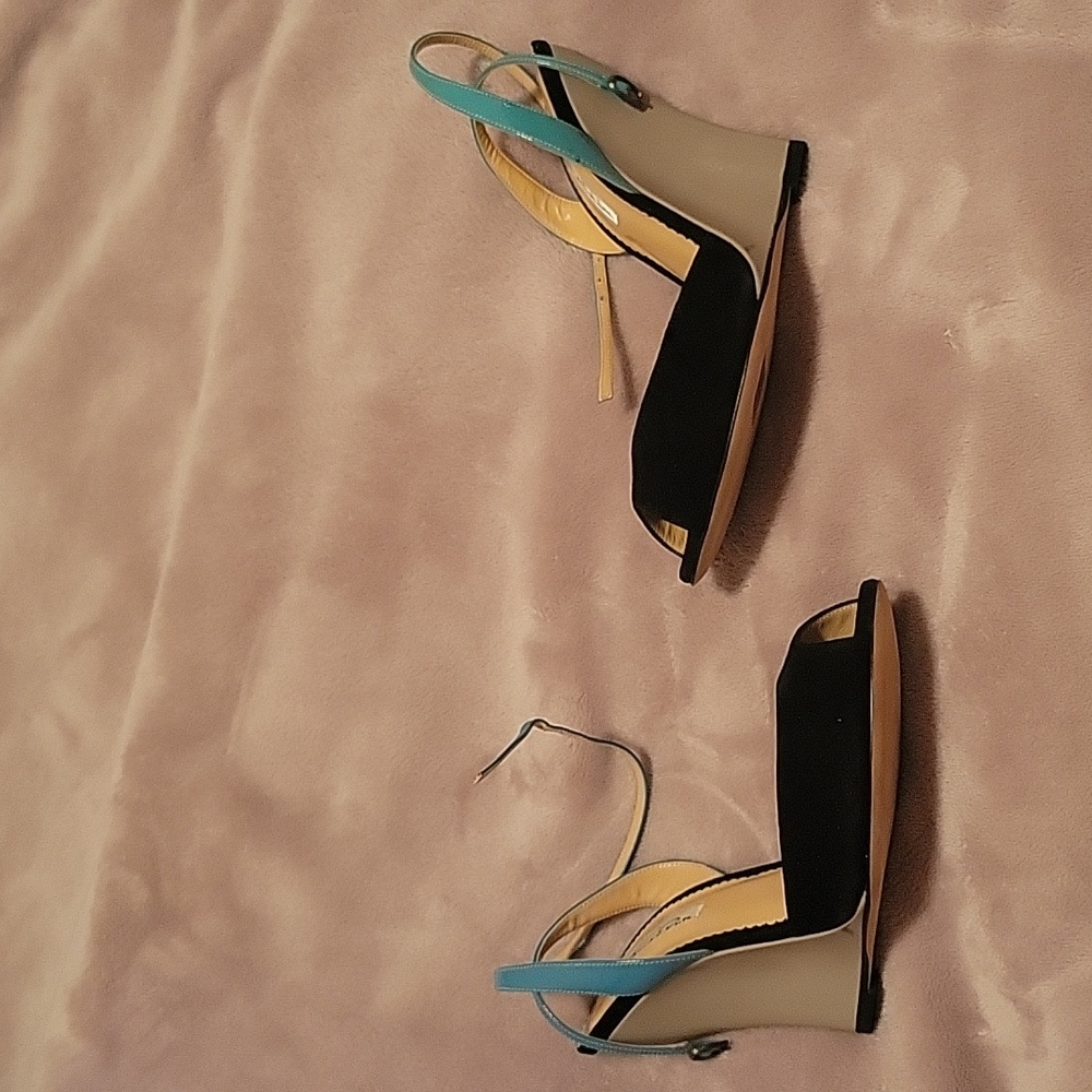 Oscar de la renta Peep toe wedges